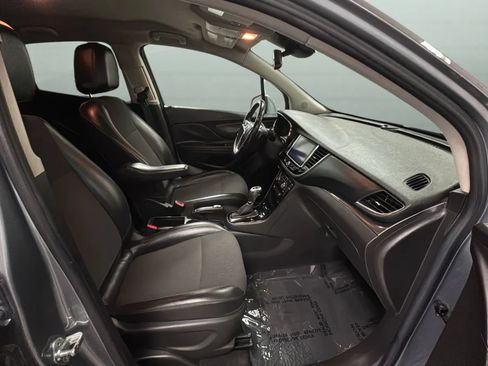 Used 2019 Buick Encore Preferred w/ Safety Package FWD image 25