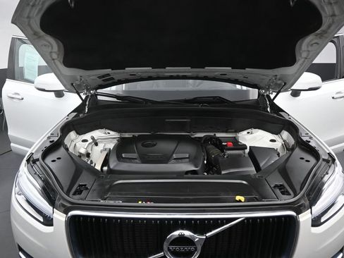 Used 2019 Volvo XC90 T6 Momentum AWD/4WD image 31