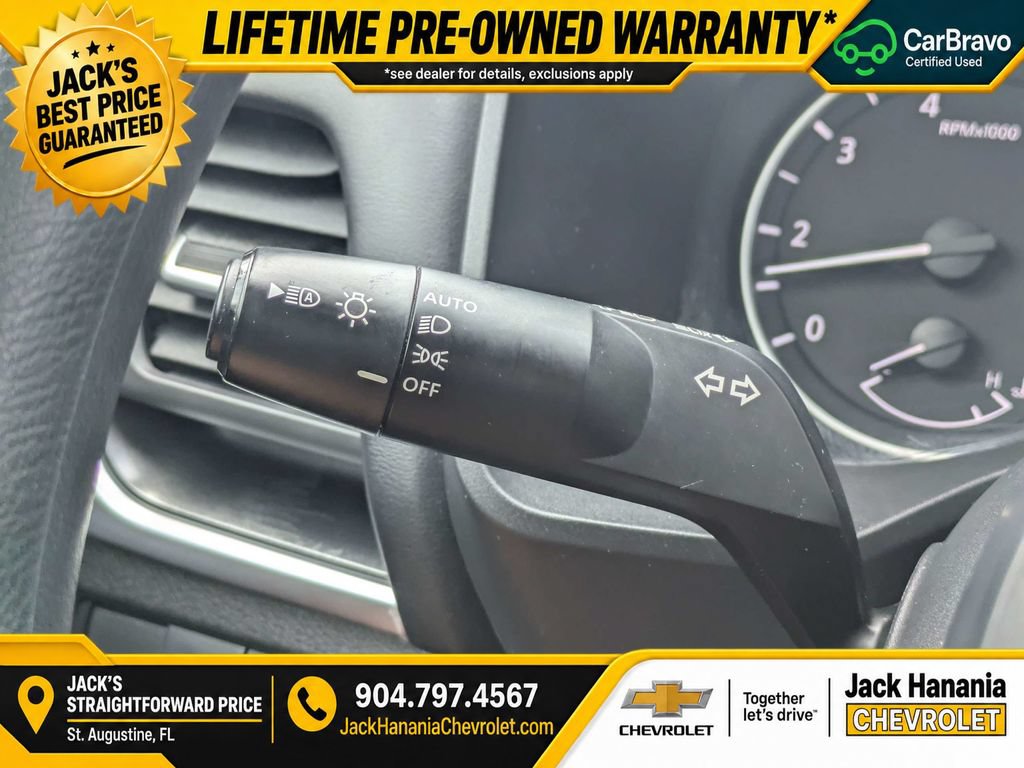 Used 2024 Nissan Rogue SV FWD image 27