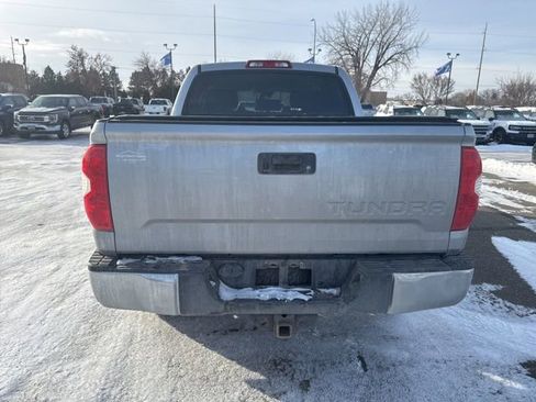 Used 2018 Toyota Tundra SR5 w/ TRD Off Road Package image 7