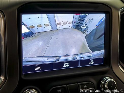 Used 2022 GMC Sierra 1500 Denali w/ Denali Premium Package AWD/4WD image 18