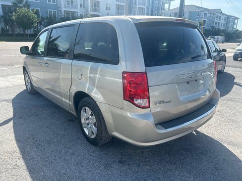 Used 2012 Dodge Grand Caravan SE FWD image 6
