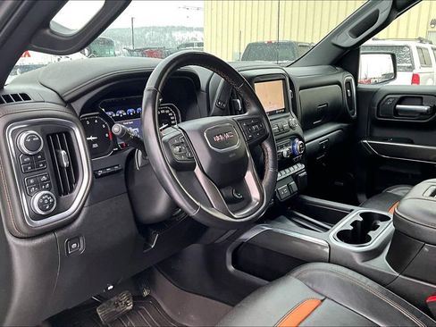 Used 2022 GMC Sierra 1500 AT4 w/ AT4 Premium Package image 14