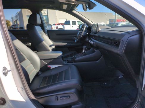 Used 2025 Honda CR-V Sport-L image 31