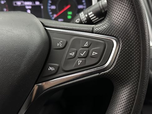 Used 2023 Chevrolet Malibu LT FWD image 18