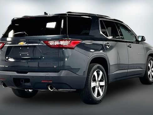 Used 2019 Chevrolet Traverse LT w/ LT Premium Package AWD/4WD image 8