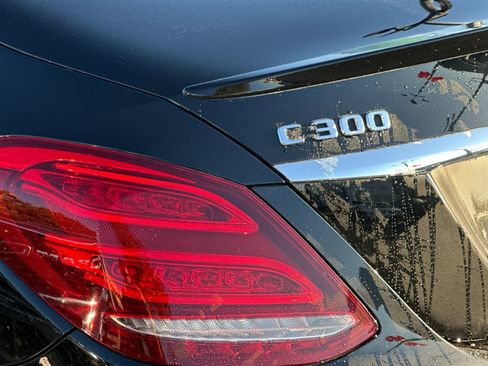 Used 2017 Mercedes-Benz C 300 4MATIC Sedan image 26