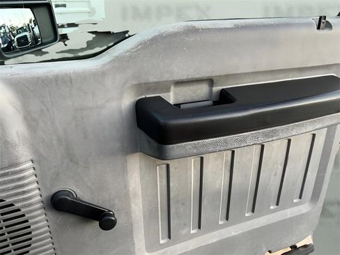 Used 2013 Ford F450 XL w/ Snow Plow Prep Pkg image 30