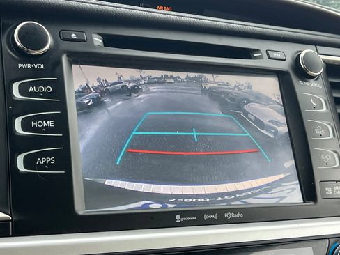 Certified 2019 Toyota Highlander XLE image 25