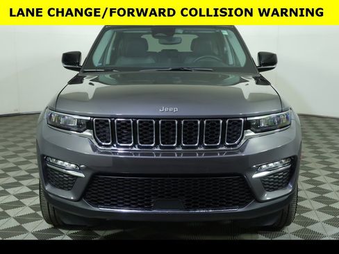 Used 2022 Jeep Grand Cherokee Limited image 10
