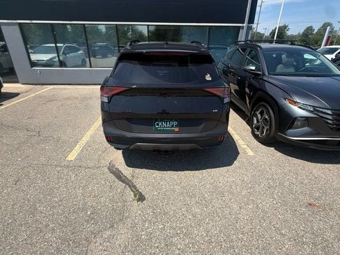 Used 2025 Kia Sportage X-Line w/ Premium Package AWD/4WD image 6