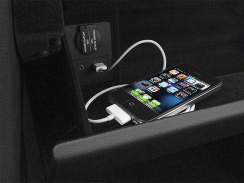 Used 2013 Porsche 911 Carrera 4S image 15