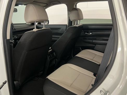 Used 2025 Honda CR-V LX image 24