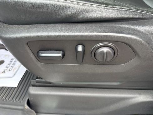 Used 2020 GMC Sierra 1500 SLT w/ SLT Premium Package image 31