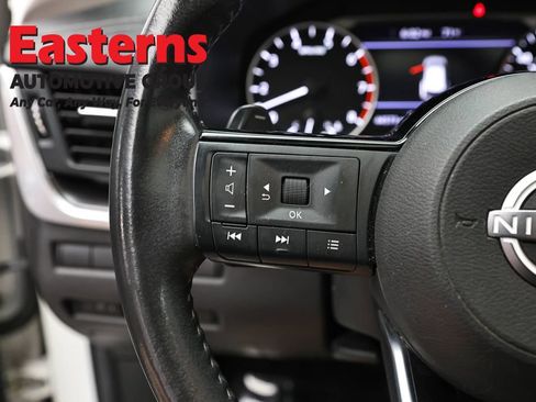 Used 2023 Nissan Rogue SV w/ SV Premium B Package AWD/4WD image 15