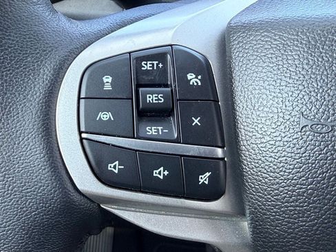 Certified 2023 Ford Explorer XLT w/ Equipment Group 202A RWD image 28