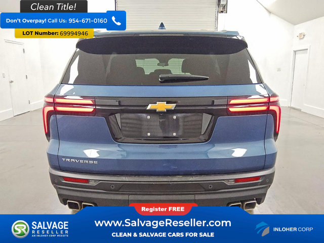 Used 2024 Chevrolet Traverse LS FWD image 8