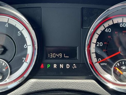 Used 2017 Dodge Grand Caravan SE FWD image 21