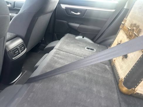 Used 2018 Honda CR-V LX image 11