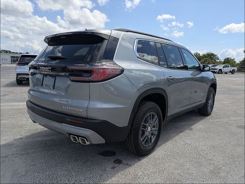 New 2026 GMC Acadia Elevation FWD image 5