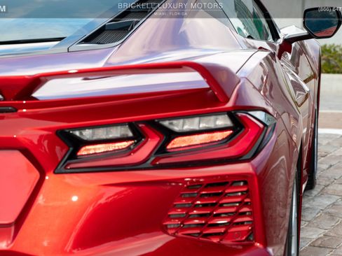 Used 2021 Chevrolet Corvette Stingray Premium Cpe w/ Z51 Performance Package image 38