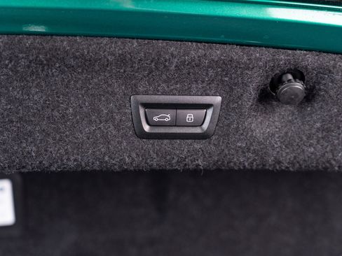 Used 2025 BMW M4 Coupe w/ Executive Package image 41