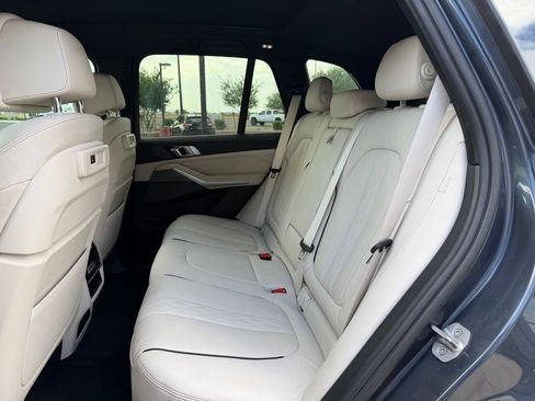 Used 2022 BMW X5 M50i w/ Premium Package AWD/4WD image 16