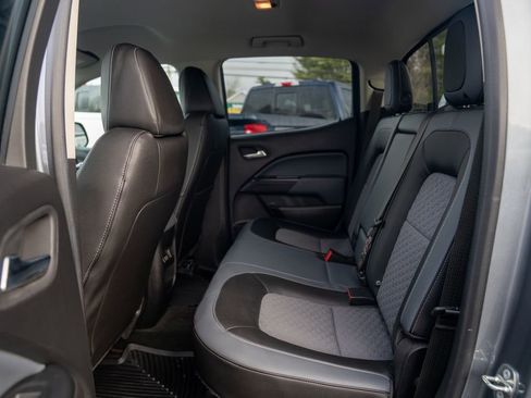 Used 2018 Chevrolet Colorado Z71 image 18