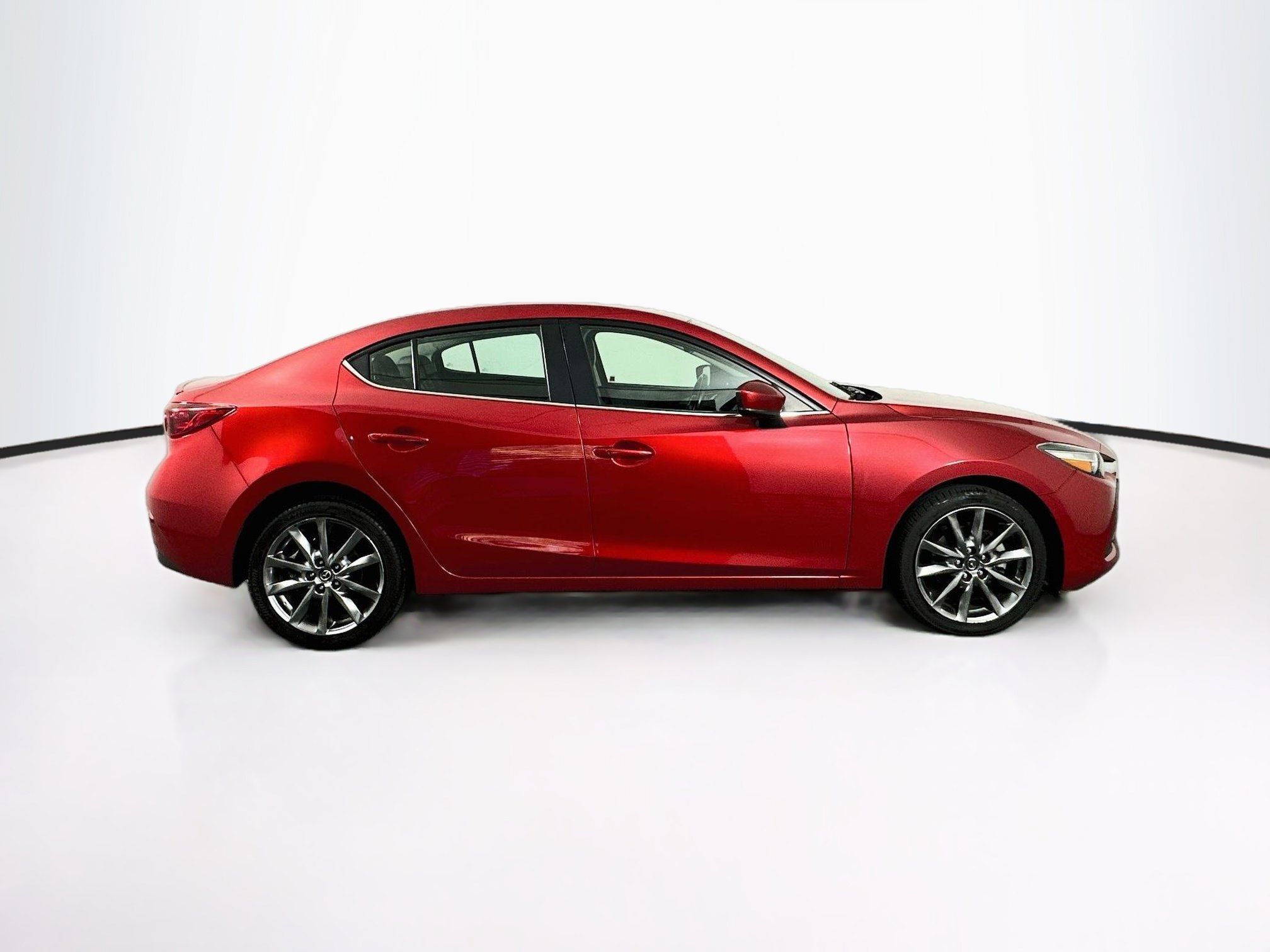 Used 2018 MAZDA MAZDA3 Touring FWD image 10