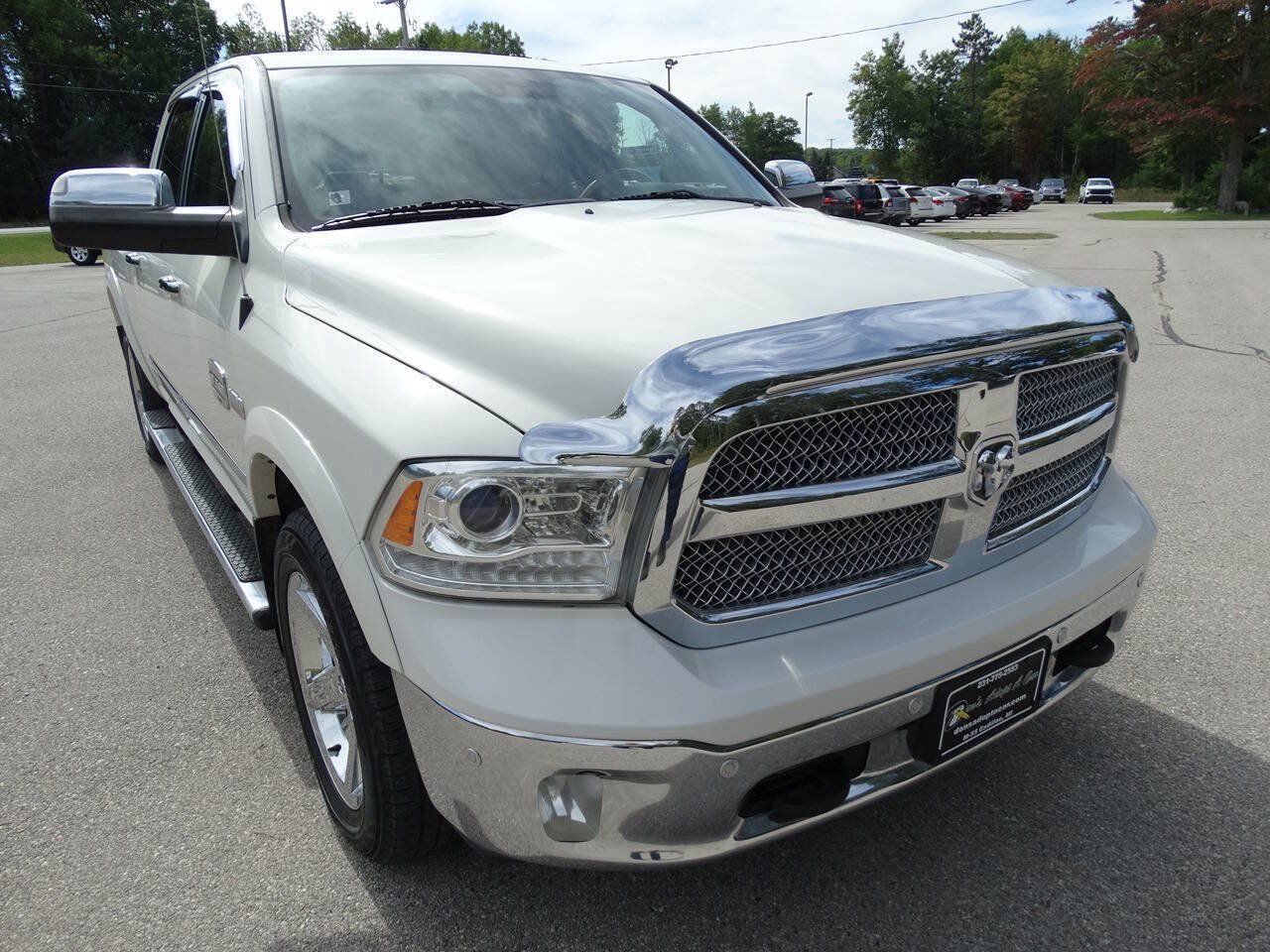 Used 2017 RAM 1500 4x4 Crew Cab Laramie Longhorn image 5