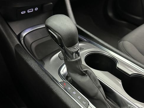 Used 2024 Chevrolet Malibu LT image 14