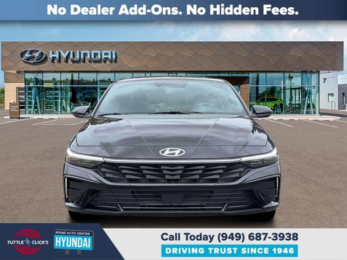 New 2026 Hyundai Elantra SEL Sport FWD image 12