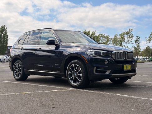 Used 2015 BMW X5 xDrive50i AWD/4WD image 7