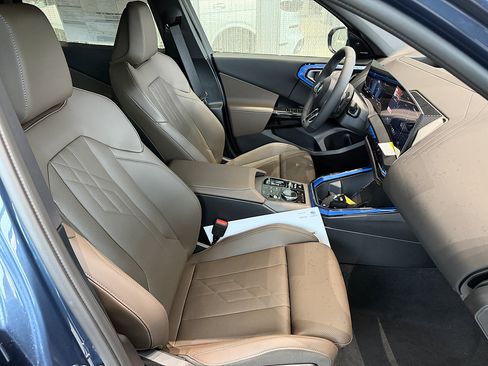 New 2026 BMW X3 xDrive30i w/ Premium Package AWD/4WD image 14