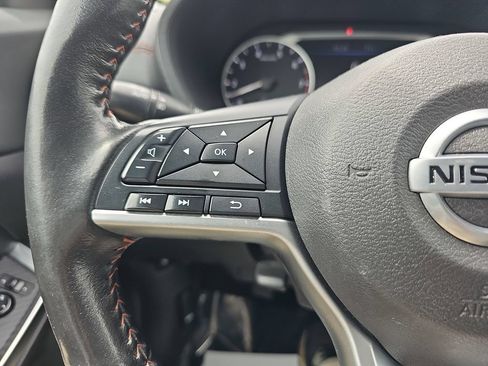 Used 2022 Nissan Sentra SR w/ SR Premium Package FWD image 21