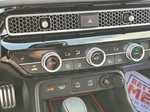 Used 2025 Honda Civic Sport Touring image 21