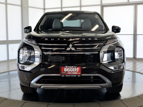 Used 2026 Mitsubishi Outlander SE AWD/4WD image 3