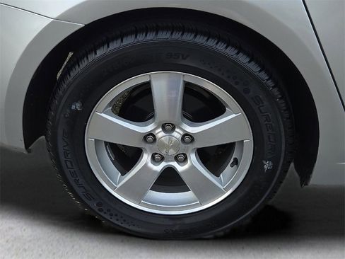 Used 2012 Chevrolet Cruze LT image 10