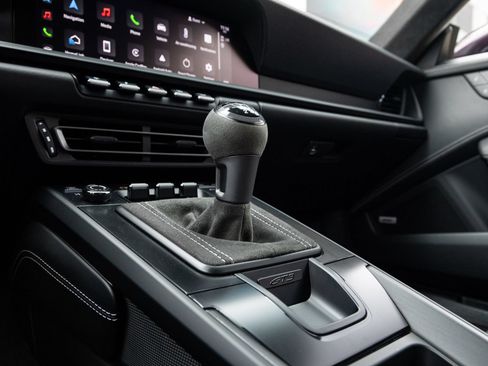 Certified 2022 Porsche 911 GT3 RWD image 30