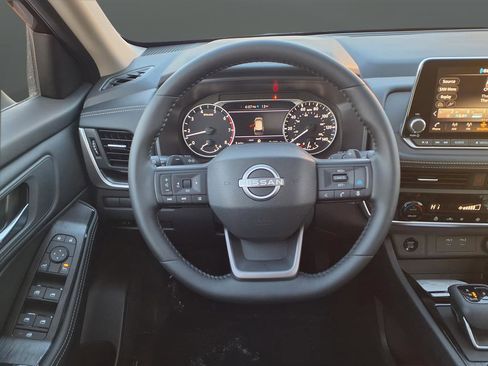 New 2026 Nissan Rogue SV w/ SV Premium Package image 39