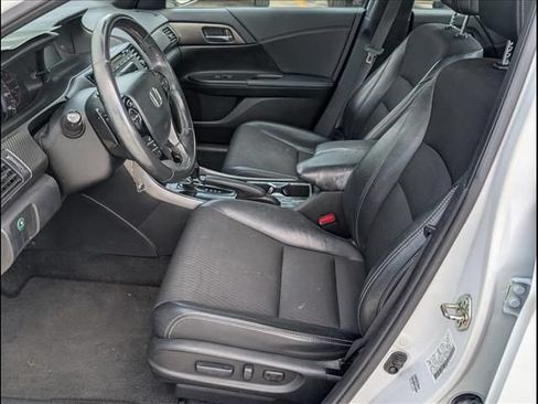 Used 2016 Honda Accord Sport image 12