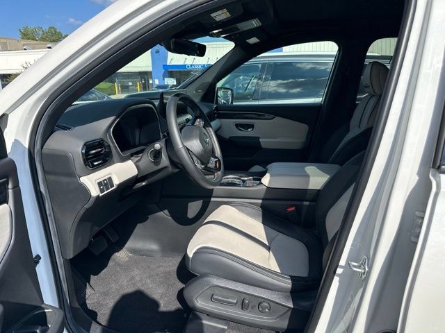 Used 2026 Honda Passport TrailSport image 6