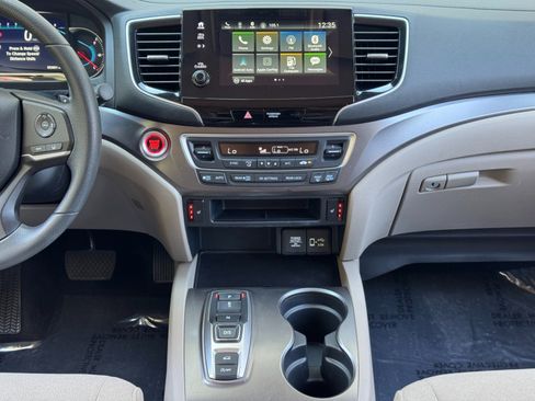 Used 2021 Honda Pilot EX image 22