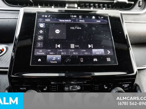 Used 2025 Jeep Grand Cherokee Altitude AWD/4WD image 40