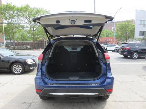 Used 2020 Nissan Rogue SV w/ Premium Package AWD/4WD image 23
