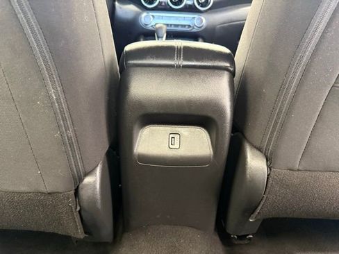 Used 2022 Nissan Sentra SV image 26