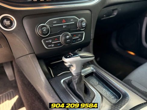 Used 2016 Dodge Charger R/T RWD image 13