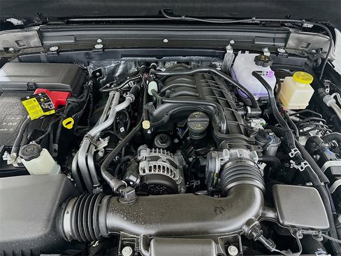 New 2026 Jeep Gladiator Mojave w/ Technology Group image 18