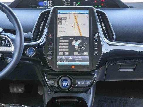Used 2018 Toyota Prius Prime Advanced FWD image 13