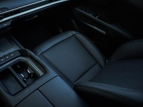 New 2027 Kia Telluride S image 27